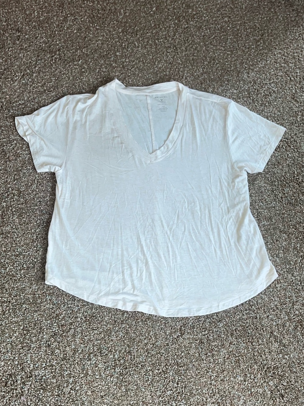 American Eagle Soft & Sexy V-Neck  Tee Top Neutral L NWOT